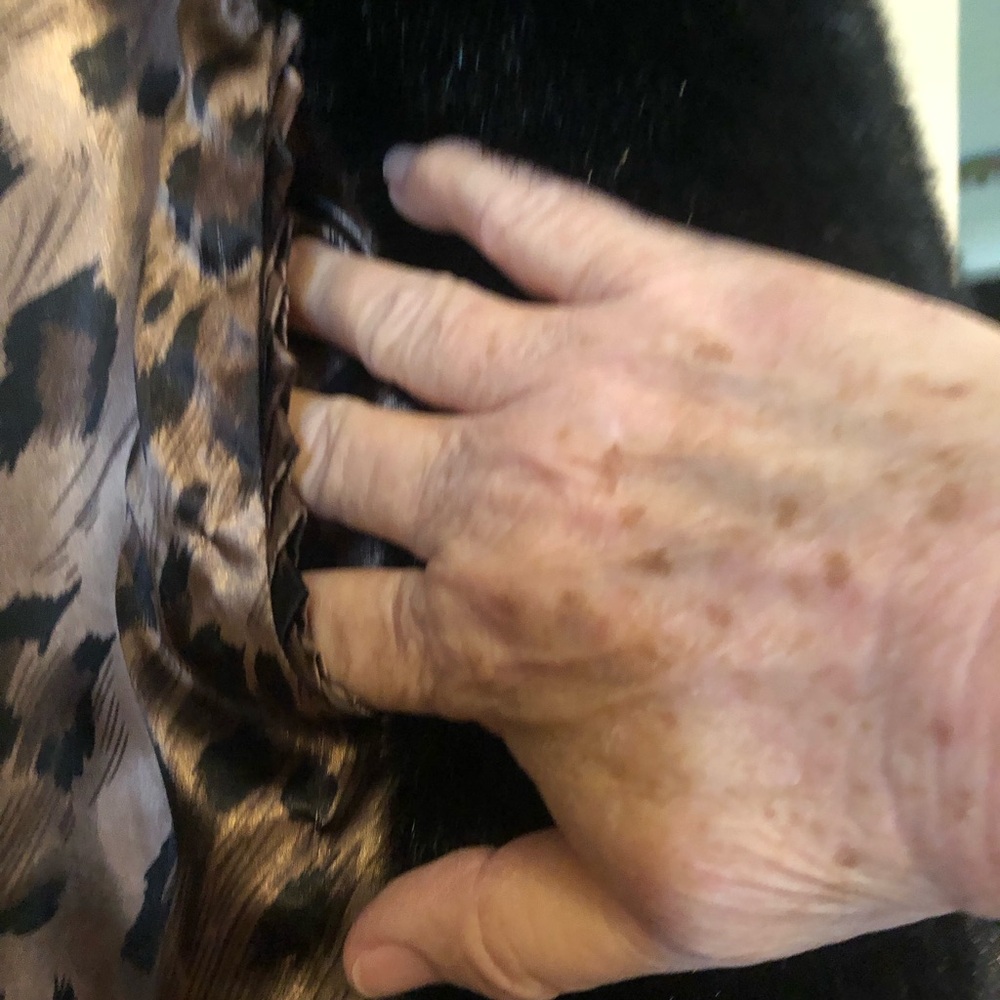 Dennis Basso Black Faux Fur Coat with Leopard Lining - Picture 4 of 4